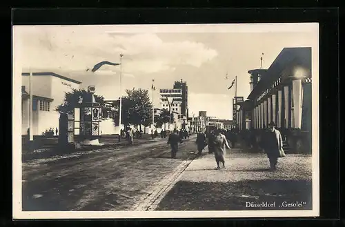 AK Düsseldorf, Ausstellungsstrasse auf der GeSoLei (1926)