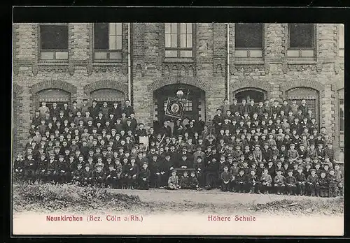 AK Neunkirchen Bez. Cöln / Rhein, Höhere Schule mit Schulkindern