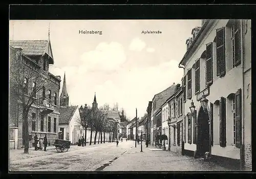 AK Heinsberg, Apfelstrasse mit Kirchen