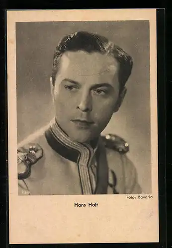 AK Schauspieler Hans Holt nachdenklich blickend