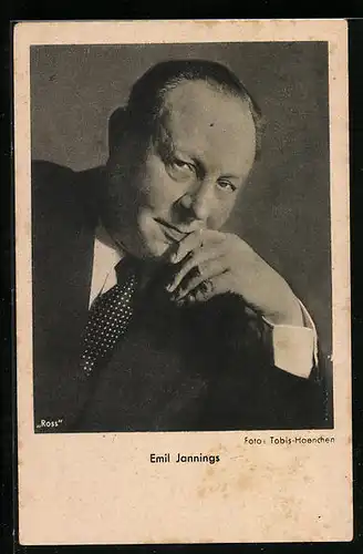 AK Schauspieler Emil Jannings mit nachdenklichem Blick