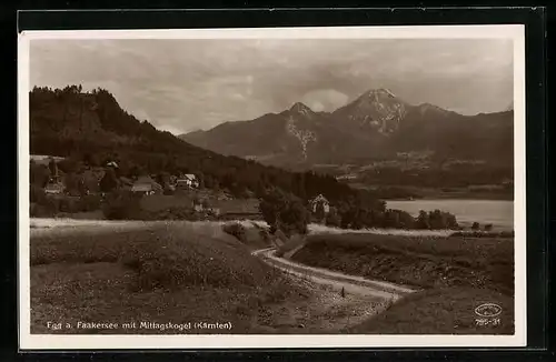 AK Egg a. Faakersee, Strandstrasse mit Mittagskogel