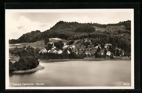 AK Egg am Faakersee, Ortsansicht mit Wald