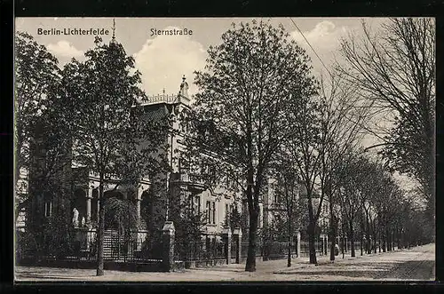 AK Berlin-Lichterfelde, Sternstrasse mit Bäumen