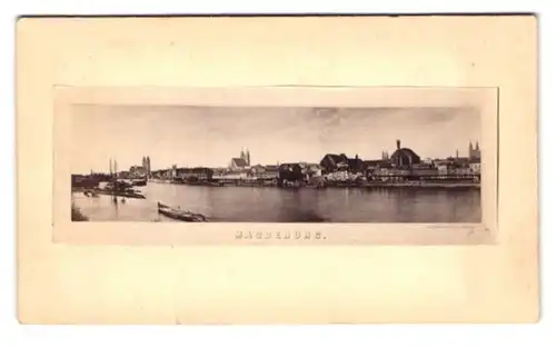 Fotografie unbekannter Fotograf, Ansicht Magdeburg, Blick über die Elbe auf die Stadt