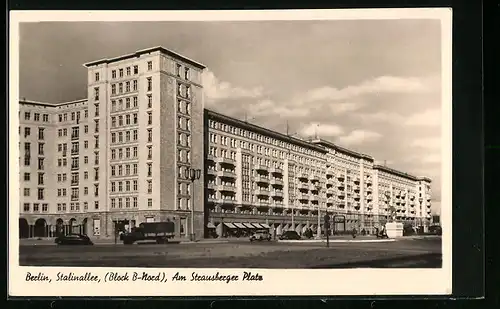 AK Berlin, Stalinallee Block B-Nord, Am Strausberger Platz