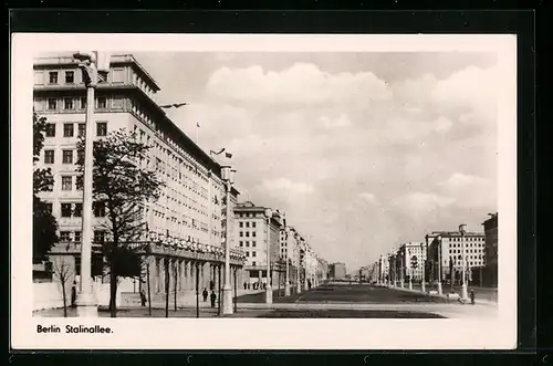 AK Berlin, Blick auf die Stalinallee