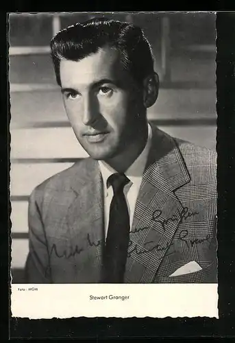 AK Schauspieler Stewart Granger im Anzug