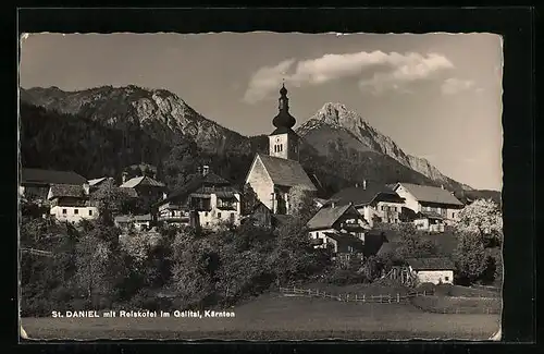 AK St. Daniel /Gailtal, Ortsansicht mit Reiskofel