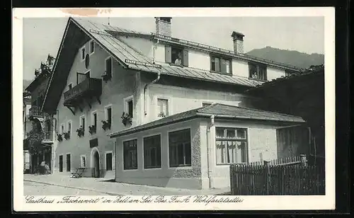 AK Zell am See, Gasthaus Fischerwirt, F. und A. Wohlfartstaetter, Strassenansicht