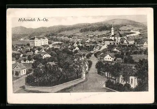 AK Hoheneich, Ortsansicht mit Hauptstrasse aus der Vogelschau