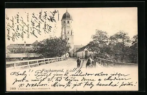 AK Fischamend, Ortspartie mit Brücke und Turm