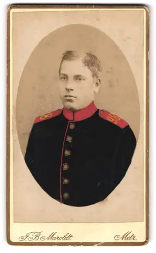 Fotografie F. B. Maroldt, Metz, junger Soldat in Uniform Rgt. 98, Handkoloriert