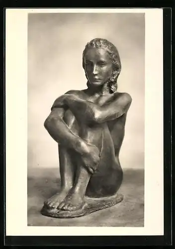 AK Plastik Hockende von Prof. Richard Scheibe