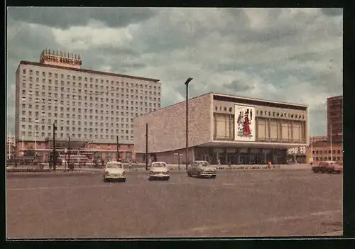 AK Berlin, Karl-Marx-Allee mit Hotel Berolina und Kino International