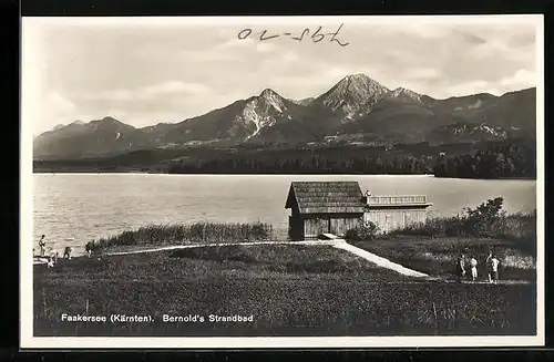 AK Faakersee, Bernold`s Strandbad mit Blick auf See und Berge