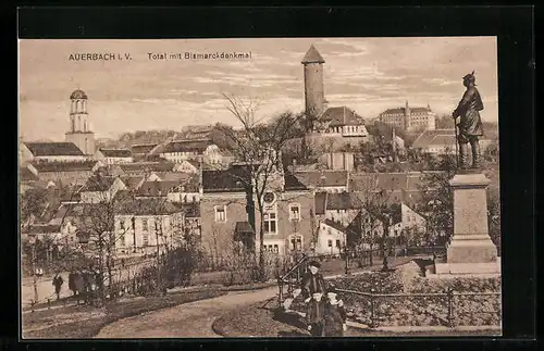 AK Auerbach i. V., Ortsansicht mit Bismarckdenkmal