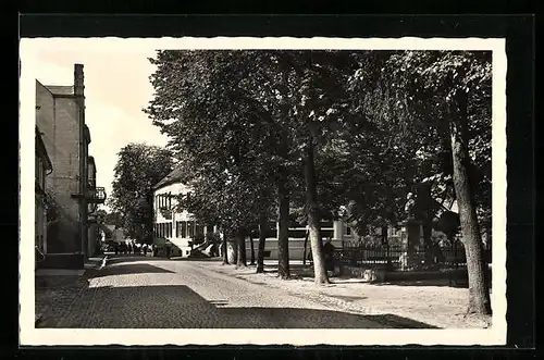 AK Waldbröl, Hochstrasse und Kirchplatz