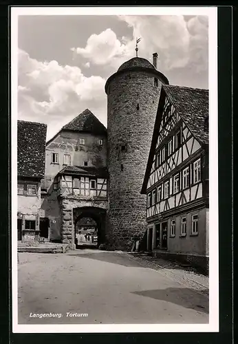 AK Langenburg, Torturm und Fachwerkhaus
