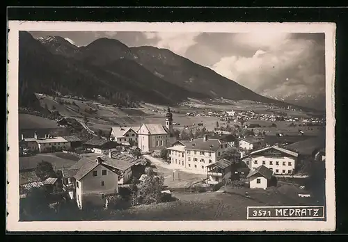 AK Medratz, Gesamtansicht mit Gebirgswand