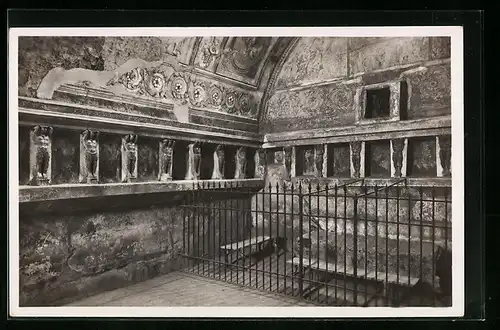 AK Pompei, Terme Pubbliche, Sala dei Bagni tiepidi, Tepidarium