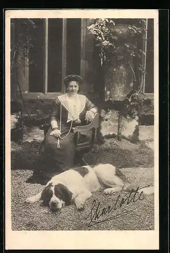 AK Charlotte von Württemberg mit ihrem Bernhardiner