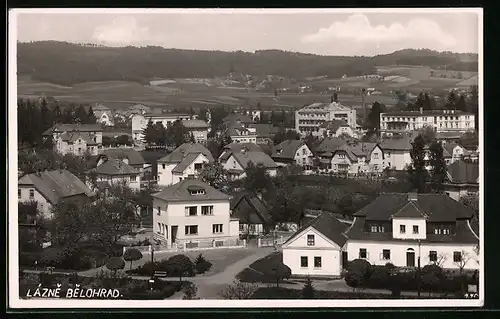 AK Lázne Belohrad, Ortspartie aus der Vogelschau