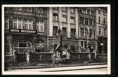 AK Köln a. Rhein, Heinzelmännchen-Brunnen am Hotel Reichshof