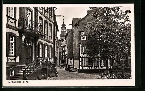 AK Monschau /Eifel, Ortspartie mit Hotel Zur Post