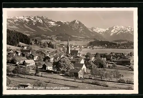 AK Burgberg, Ortsansicht mit Allgäuer Hochgebirgskette