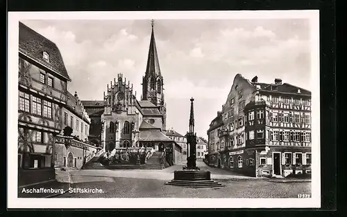 AK Aschaffenburg, Stiftskirche und Brunnen