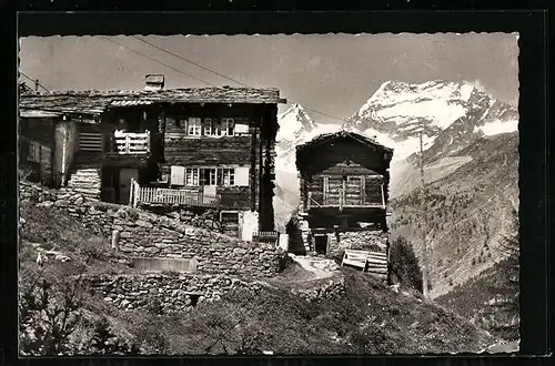 AK Saas-Fee, Walliser Haus mit Blick auf Fletschhorn