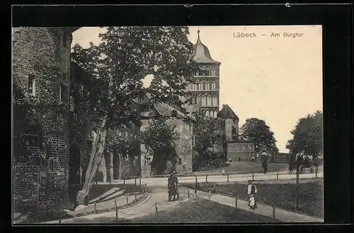 AK Lübeck, am Burgtor