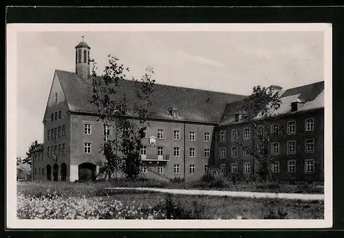 AK München-Schwabing, Altersheim