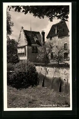 AK Grünwald, Grünwalder Burg mit Graben