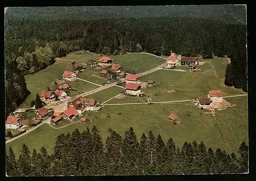 AK Zwieselberg i. Schwarzwald, Ortsansicht vom Flugzeug aus