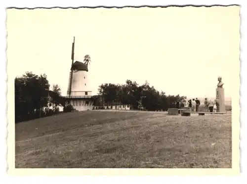 48 Fotografien Ansicht Sonderborg, Zelturlaub, Camping mit Fiat Topolino, Bademode, Windmühle, Klappbrücke, Motorrad