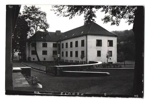 17 Fotografien Ansicht Hobbach, Bahnhof, Gasthaus Spessarter Hof, Schulhaus, Altersheim, Kirche