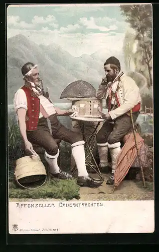 AK Zwei Männer in Appenzeller Bauerntrachten beim Kartenspiel