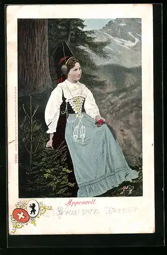 AK Junge Frau in Appenzeller Tracht mit Schmuckhaube vor Bergkulisse, Wappen
