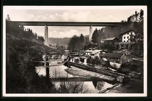 AK Weyarn, Mangfallbrücke der Reichsautobahn, Landesgrenze
