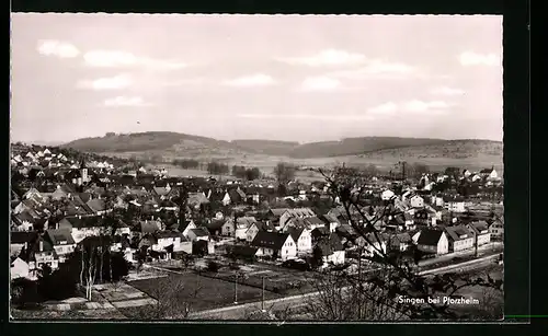 AK Singen bei Pforzheim, Ortsansicht mit Bergen