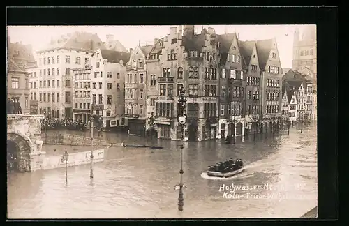 AK Köln, Hochwasser 1920, Friedrich-Wilhelm-Strasse mit Geschäften und Boot