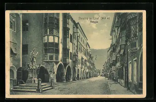 AK Sterzing, Rathausgasse m. Rathaus