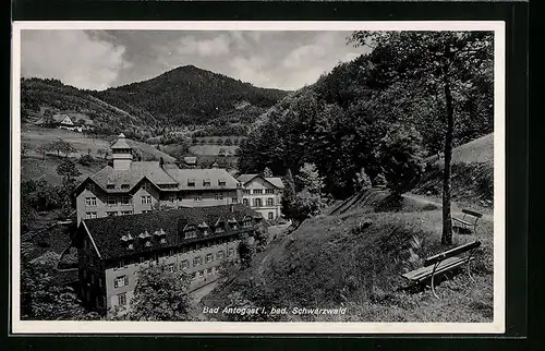 AK Bad Antogast / bad. Schwarzwald, Gesamtansicht mit Erholungsheim der Landesversicherungsanstalt Baden