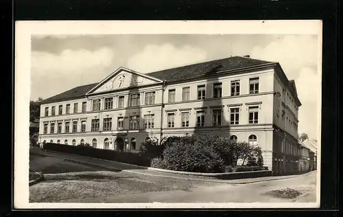 AK Roudnice nad Labem, Národni skoly