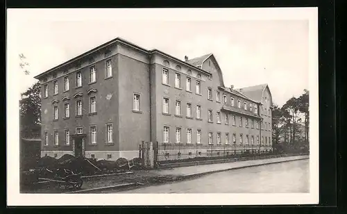 AK Karlsruhe i. B., Altersheim Luisenheim des Mutterhauses der Schwestern des Bad. Frauenvereins