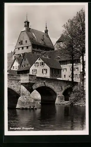 AK Besigheim a. N., Ortspartie mit Brücke an der Enz