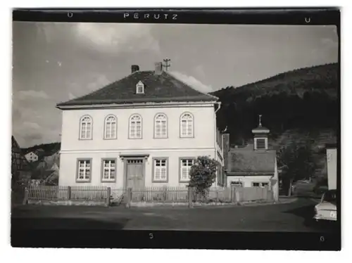 7 Fotografien Ansicht Rüdenau, Gasthaus zum Hirschen mit Innenansicht, Schule, Kriegerdenkmal, Fachwerkhäuser