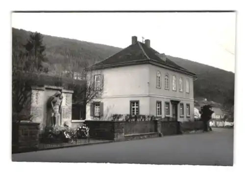 7 Fotografien Ansicht Rüdenau, Gasthaus zum Hirschen mit Innenansicht, Schule, Kriegerdenkmal, Fachwerkhäuser